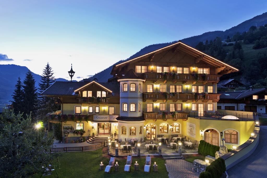 Landhotel Untermuellnergut Dorfgastein Exterior foto