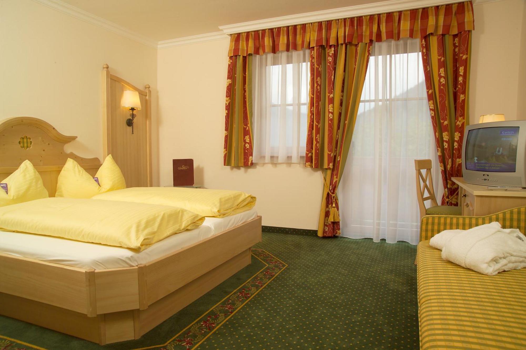 Landhotel Untermuellnergut Dorfgastein Quarto foto